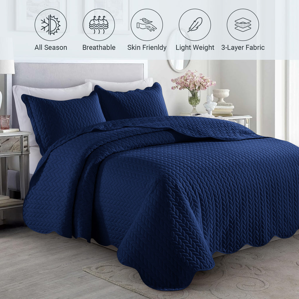 Lightweight Quilted Bedspread – Soft and Breathable Quilt Set, All Season Microfiber Bedding, Modern Style Soft Bedding Set, Twin, Full / Queen, King Sizes, Machine Washable Halloween Christmas