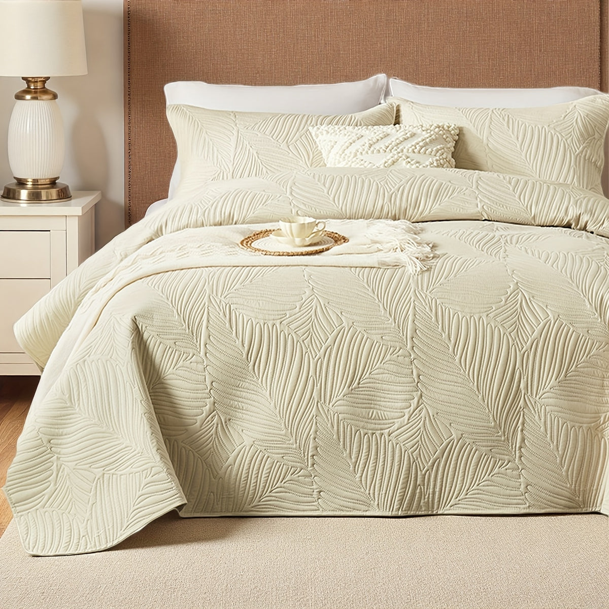 2/3pcs Quilt Set Bedspreads Queen Size - Soft & Refreshing Quilt Lightweight Microfiber Bedspread(1 Quilt, 1 Or 2 Pillow Cases) - Modern Style Coin Pattern Coverlet For All Seasons - Family Gift Set, Multiple Colors Plus Random Color Available