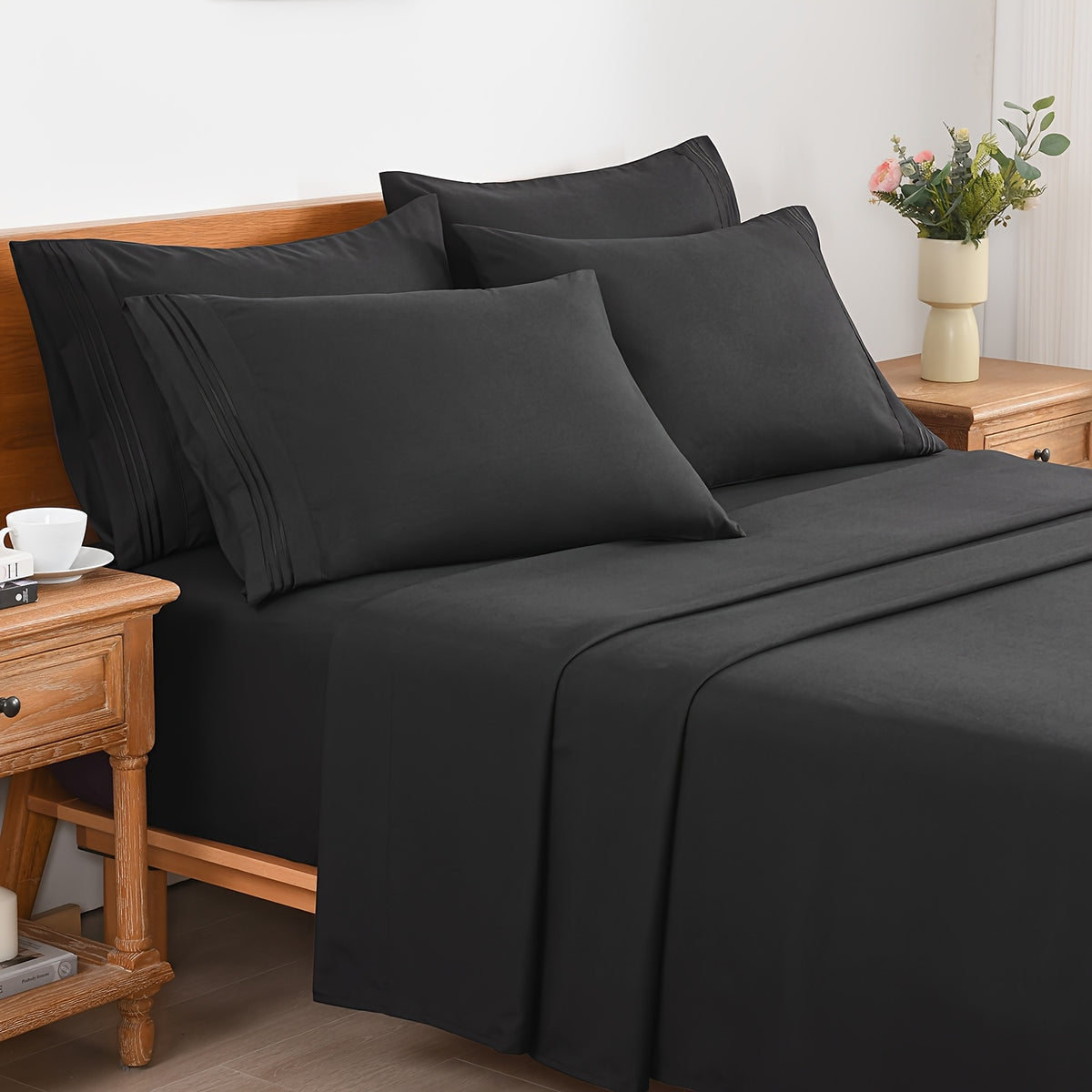 6pcs Summer Cooling Bed Sheet Set, 18 Inch Deep Pocket Ultra Soft Breathable Polyester Solid Color Bedding Three Embroidery 100 GSM Anti Fading Wear Resistant Wrinkle Free Easy Care Bedroom Home Decor