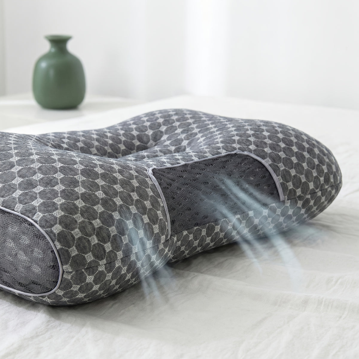 2pcs Neck Pillows, Made of Breathable Fabric That Prevents Sweatiness During Long-term Wear. Features a Removable Zippered Pillowcase, Ergonomically Designed to Fit the Neck for Comfortable Use. Effectively Relieves Shoulder and Neck Pressure