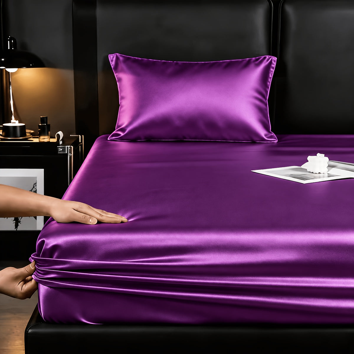 Luxury Satin Bedding Set, Cool And Breathable, Soft Satin Fitted Sheet, Five-Star Luxury Bedding, Twin(Fitted Sheet ×1+Pillowcase ×1), Full.Queen.King(Fitted Sheet ×1+Pillowcase ×2), Apartment, Bedroom, Guest Room, Halloween Christmas Gift