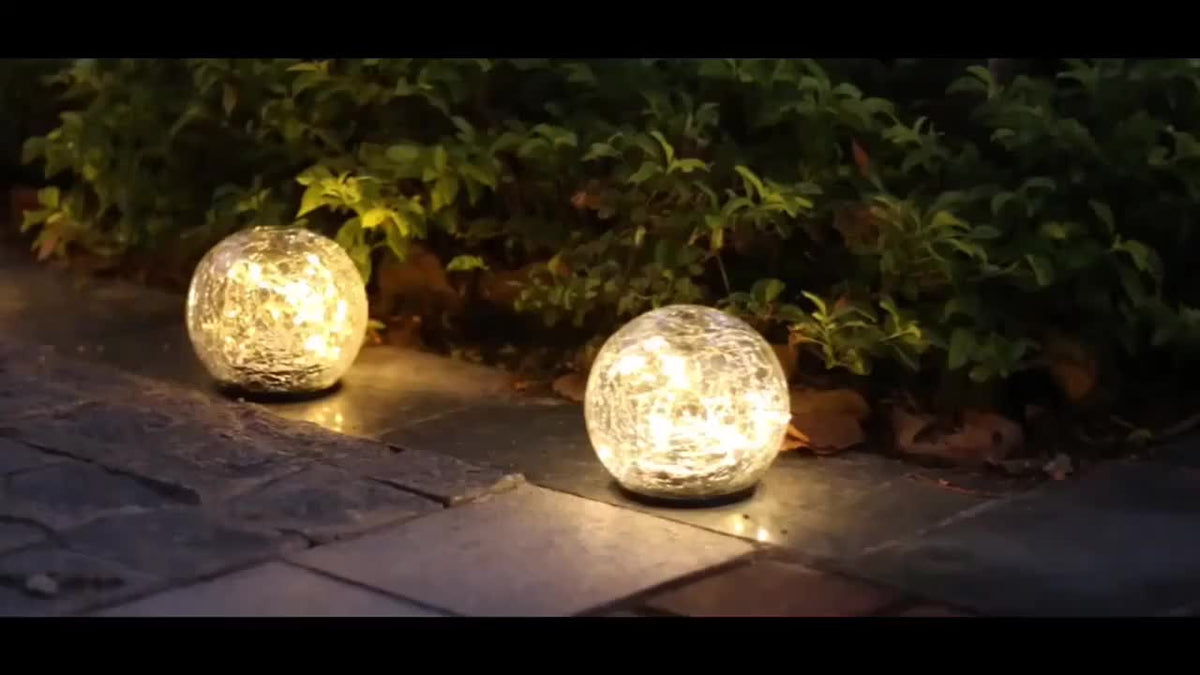 Solar Globe Lights Outdoor, 4-Pack Crackle Glass Garden Spheres with Auto On and Off, 800mAh Battery and LED Lighting for Patios and Holiday Decor