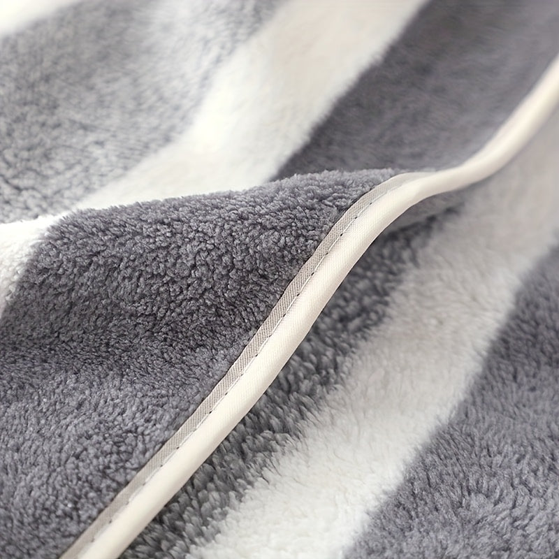 Microfiber Striped Bath Towels, 27 x 55 Inch Soft Absorbent Quick-Drying Towels in Single, 4-Pack and 5-Piece Options for Home, Beach, Spa and Gym