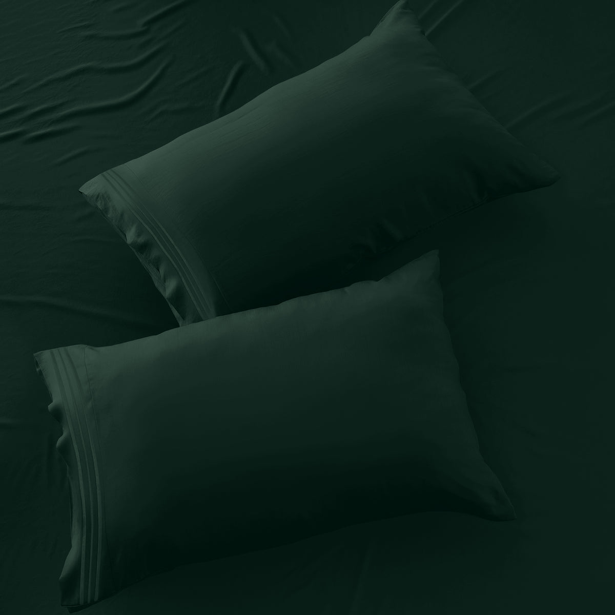 Lux Decor 4 Pieces Solid Bedsheets - 1800 Series Stylish Comfy Bedding Sheet Set - Hotel Luxury Skin Friendly Cooling Sheets & Embroidered Pillowcases Without Filler - Classic Collection With 16 Inches Deep Pocket Room decor - Shrinkage & Fade Resistant
