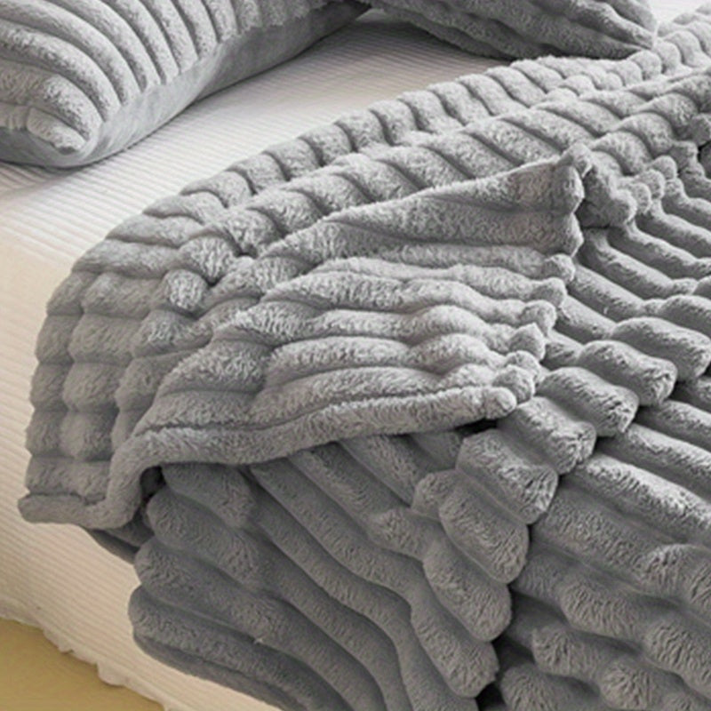 1pc of High-quality Milk Striped Blanket, Throw Blanket, Soft, Warm, and Cozy, Suitable for Sofas, Beds, Offices, Travel, Hiking, Fishing, Etc. Multi-functional and Suitable for All Seasons - Christmas Gift