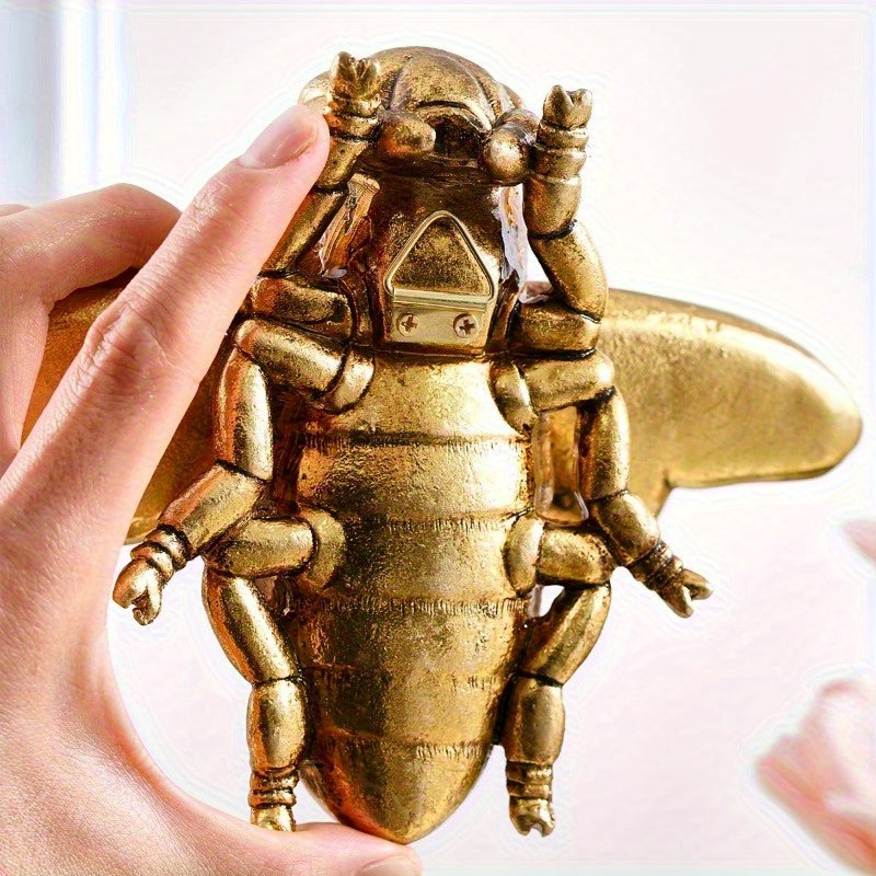 Golden Bee Wall Sculpture - Art Deco Style Handcrafted Resin Ceiling-Mounted Home Decor, Intricate Insect Wall Art for Gallery Walls, Thanksgiving & Party Decor, Classic Elegant Design