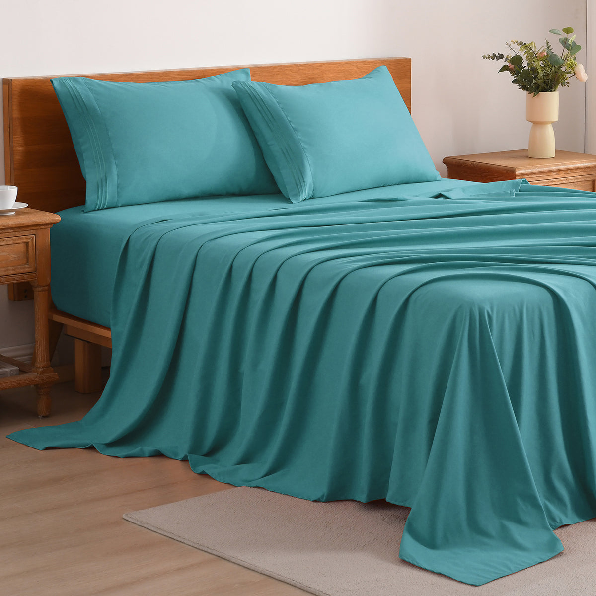 3/4-Piece Cooling Bed Sheet Set, Soft & Breathable Bedding with 18-Inch Deep Pocket, Hotel Luxury Sheets for Summer