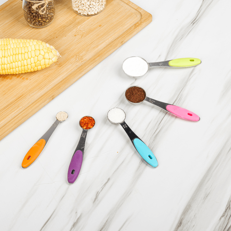 Stainless Steel Measuring Cups and Spoons, 10-Piece Kitchen Measuring Set with Silicone Handles for Home Cooking, Recipe Prep and Holiday Baking
