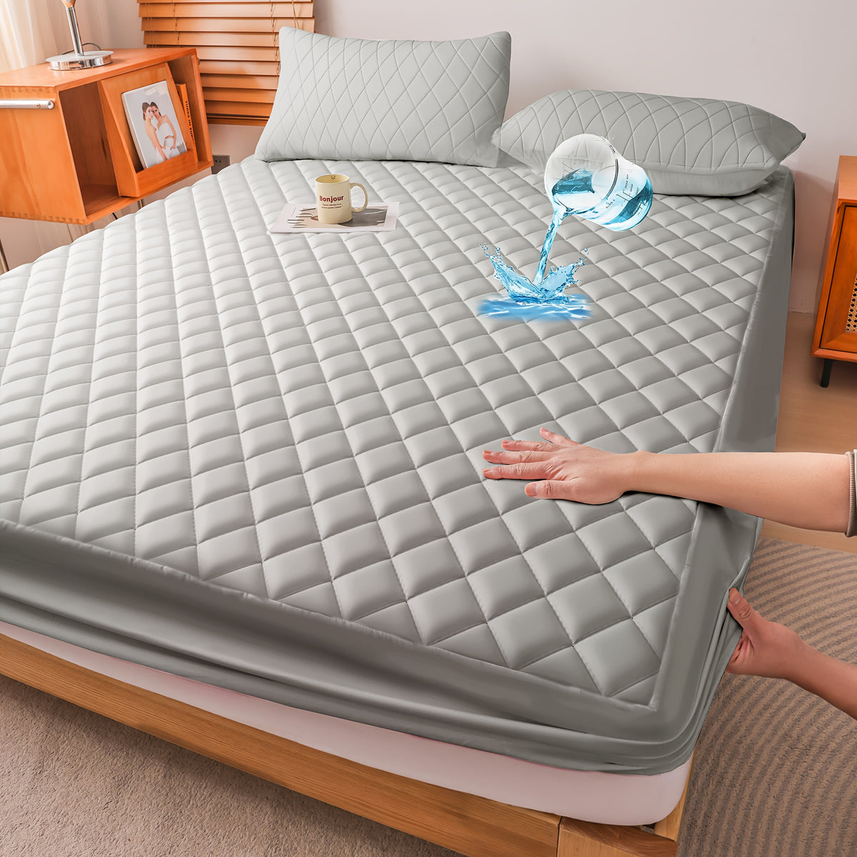 1pc Luxury Waterproof Mattress Protector with Side Storage Pocket, Diamond Quilted Deep Pocket Mattress Cover Including Random Color, Breathable Cooling Mattress Pad, Soft Noiseless Bed Protector for Twin Full Queen King