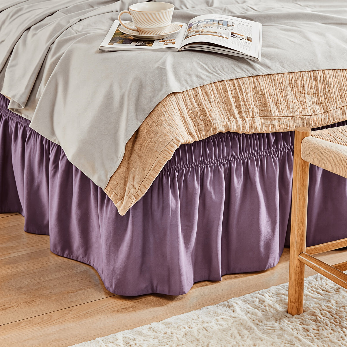 Leafy Bedding Queen Size Bed Skirt with Ruffle Trim - Adjustable Elastic Bed Ruffle, Microfiber Bedding Suitable for Twin/Full/Queen Beds, Machine Washable, Fade Resistant, Easy Fit Wrap Around Skirt, Traditional Style for or Rooms