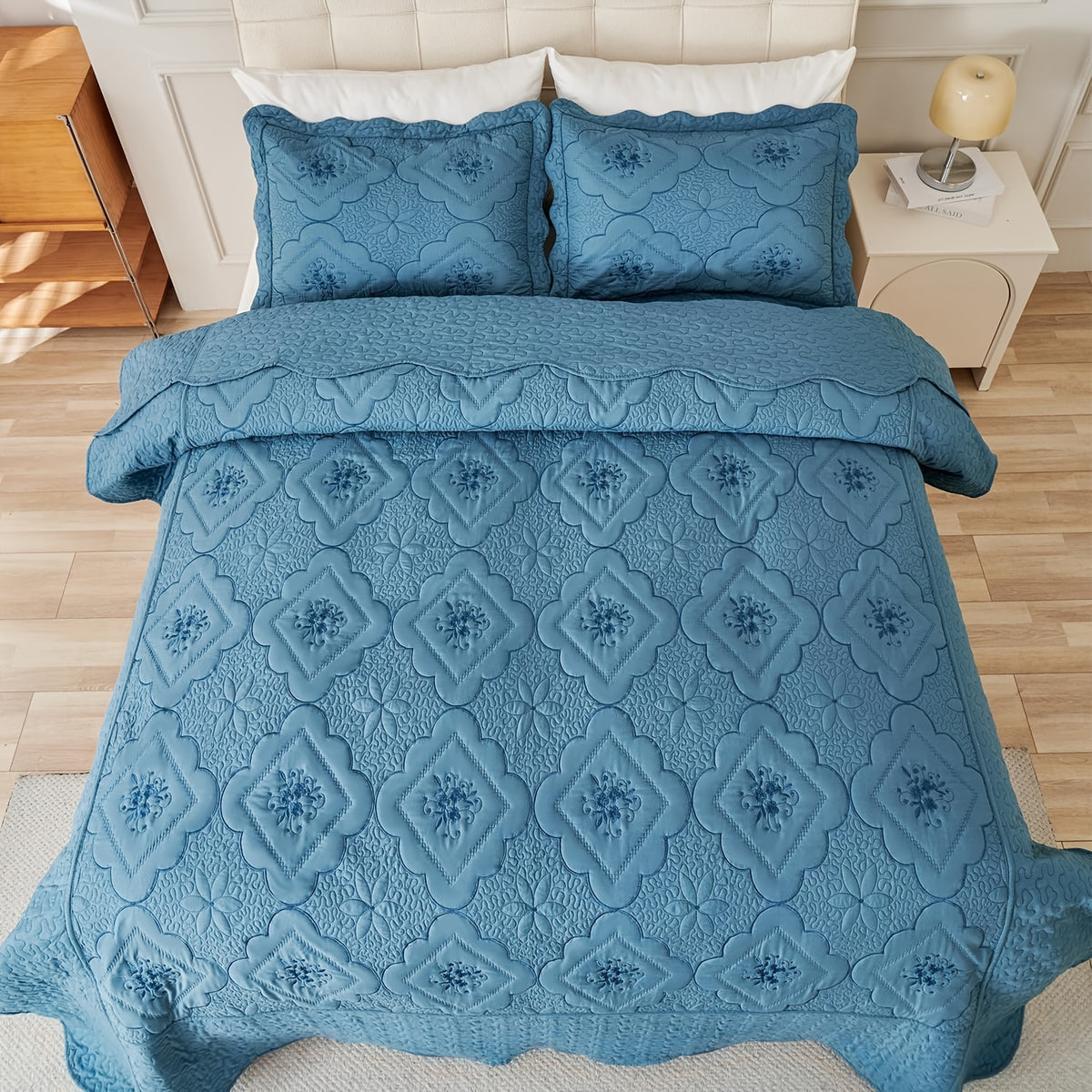 3pcs Exquisitely Crafted King/ Queen Size Quilted Bedspread Set with Intricate Floral Embroidery - 100% Polyester, Wrinkle - Resistant, Lightweight, Perfect for Adding A Touch of Elegance To Your Bedroom Decor