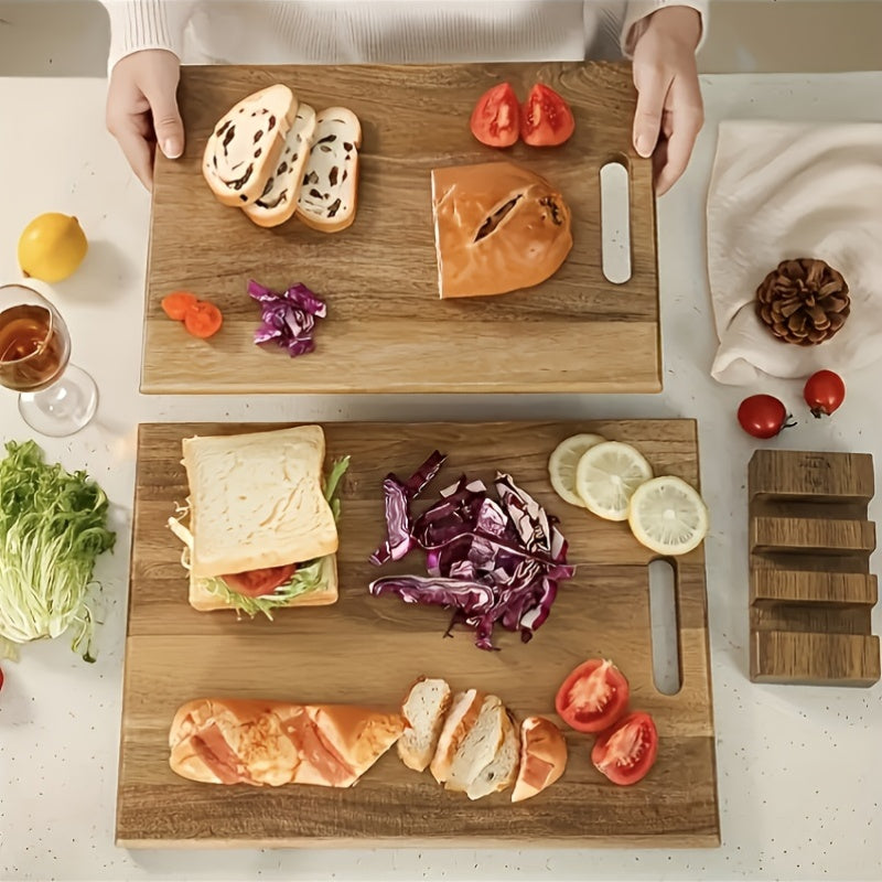 Large Kitchen Chopping Board Made of Acacia with Serrated Edges And a Non-Slip Base, Featuring a Solid Wood Design with Natural Grain, Durable And Easy to Maintain
