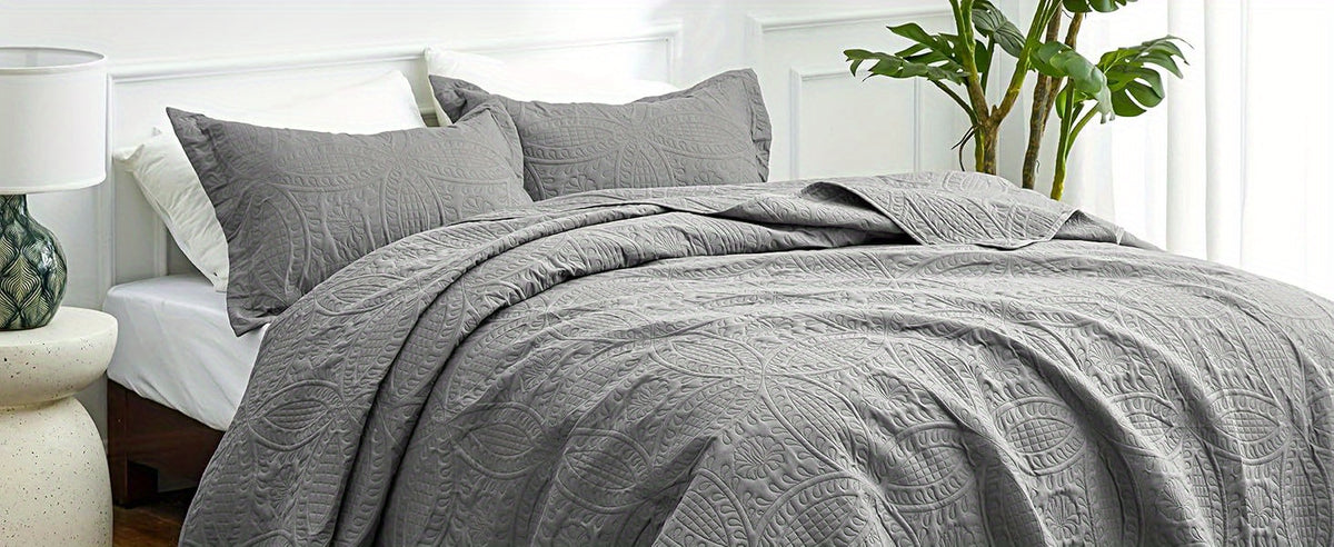 Quilt Set Bedspreads - Soft Bed Winter Quilt Lightweight Microfiber Bedspread- Modern Style Coin Pattern Coverlet for All Season - Keep Warm 3pcs (1 Quilt, 2 Pillow Shams)