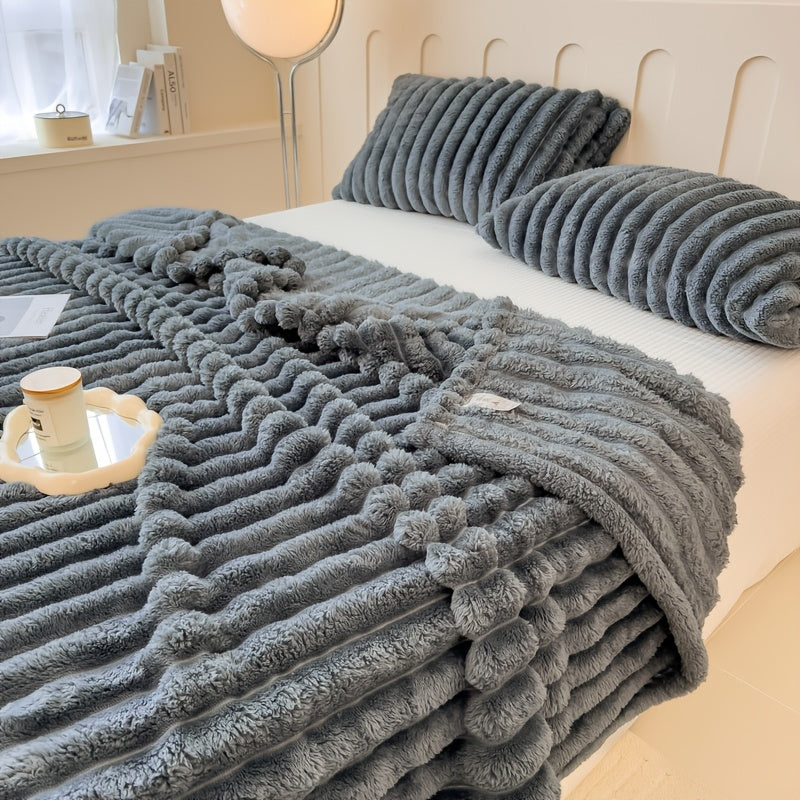 1pc Blanket Soft And Comfortable, Imitation Rabbit Fur Double-Sided Blanket Warm Fleece Blanket Nap Blanket Air-Conditioning Blanket Office Outdoor Camping Gift Blanket for All Seasons