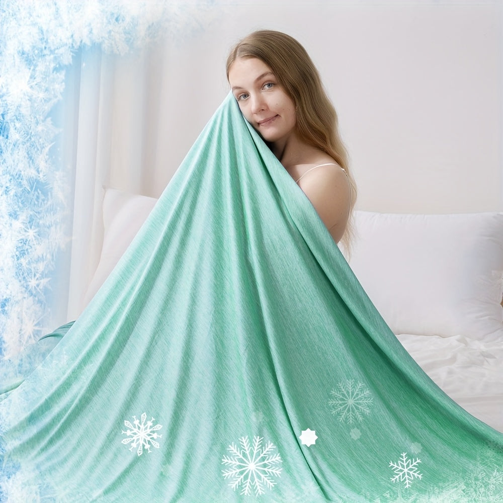 Cooling Blanket for Hot Sleepers, Lightweight Breathable Summer Blanket, Soft Cool-Touch Fabric, Machine Washable Bed & Sofa Blanket for Bedroom, Guest Room, Home Office, Travel And Everyday Indoor Use