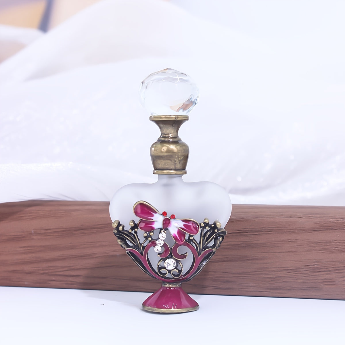 1.35oz Delicate Vintage Dragonfly Sub Bottle, Portable Personal Care Essential Oil Bottle, Arabic Style, Storage Essential Oil Perfume Bottle, Portable Travel, Refillable Dropper, Surprise Gift (no Perfume, Only Empty Bottle) Essential Oil Supplement