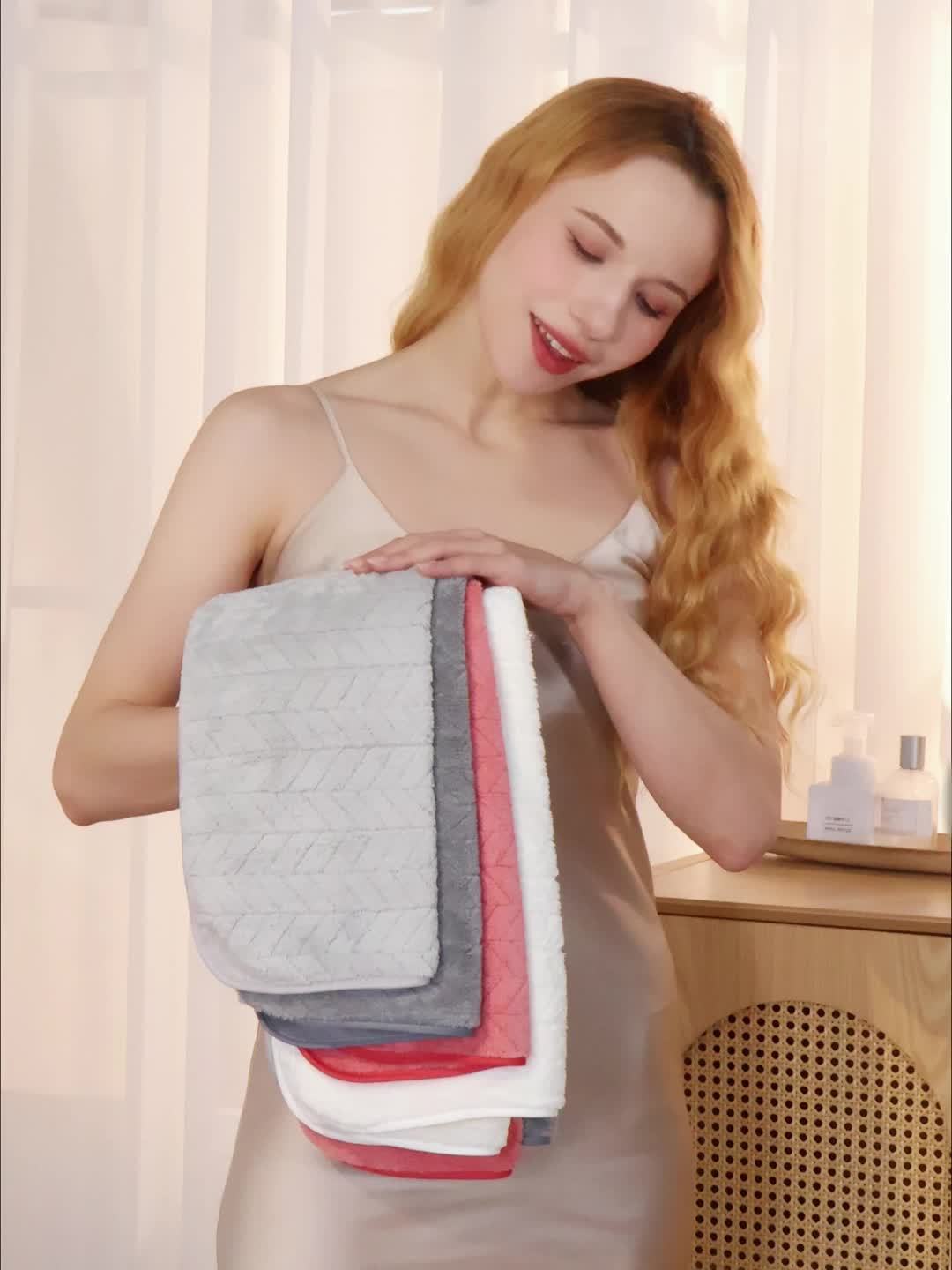 4pcs Hand Towel Set Is Made From Soft, Highly Absorbent Coral Fleece Fabric And Features Quick-drying Technology.ideal for Use At Home, Spas And Hotels, Perfect Gifts for Back to School, Labour Day, Halloween, Thanksgiving, Black Friday, Christmas!