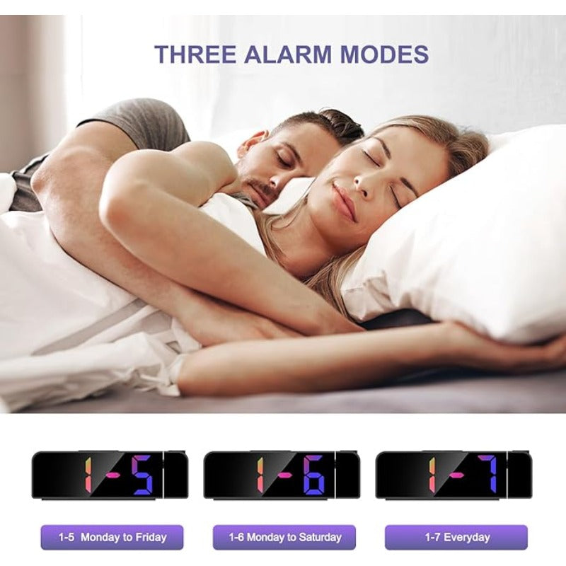 Projection Alarm Clock, Ceiling Projection Alarm Clock, 7.7-inch Large Display Screen, LED Digital Clock, Snooze Function, Bedroom And Living Room Clock, USB Charging, Night Mode, Projection Alarm Clock, Suitable for Bedroom, Office And Travel.