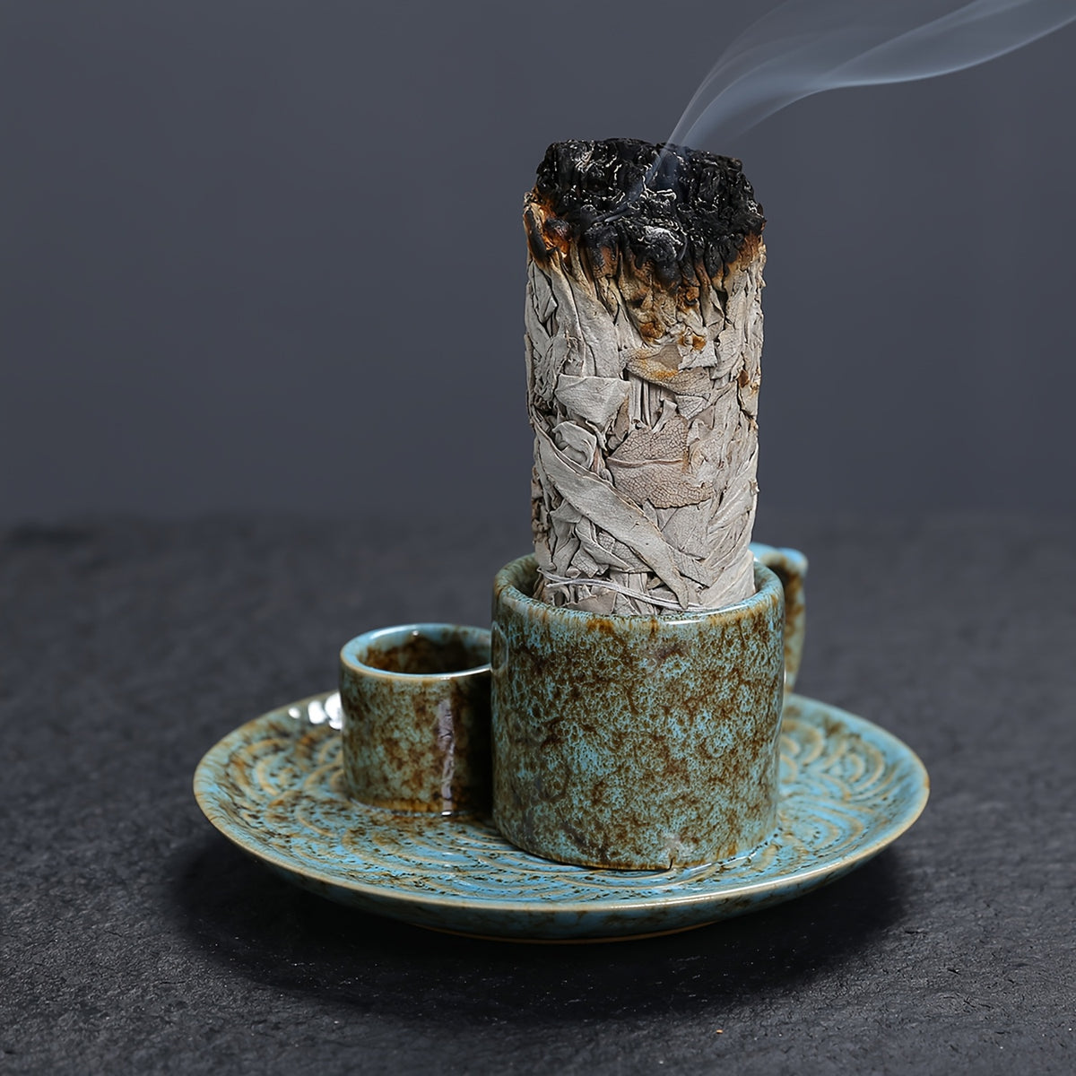 1pc Premium Ceramic Incense Burner, 4-in-1 with Handle, Suitable for Incense Sticks, Sage, Candle Holder, Perfect Ash Collection, Exquisite Home Decor Tray, Ideal for Yoga, Meditation, Housewarming, Gifts for Friends and Family