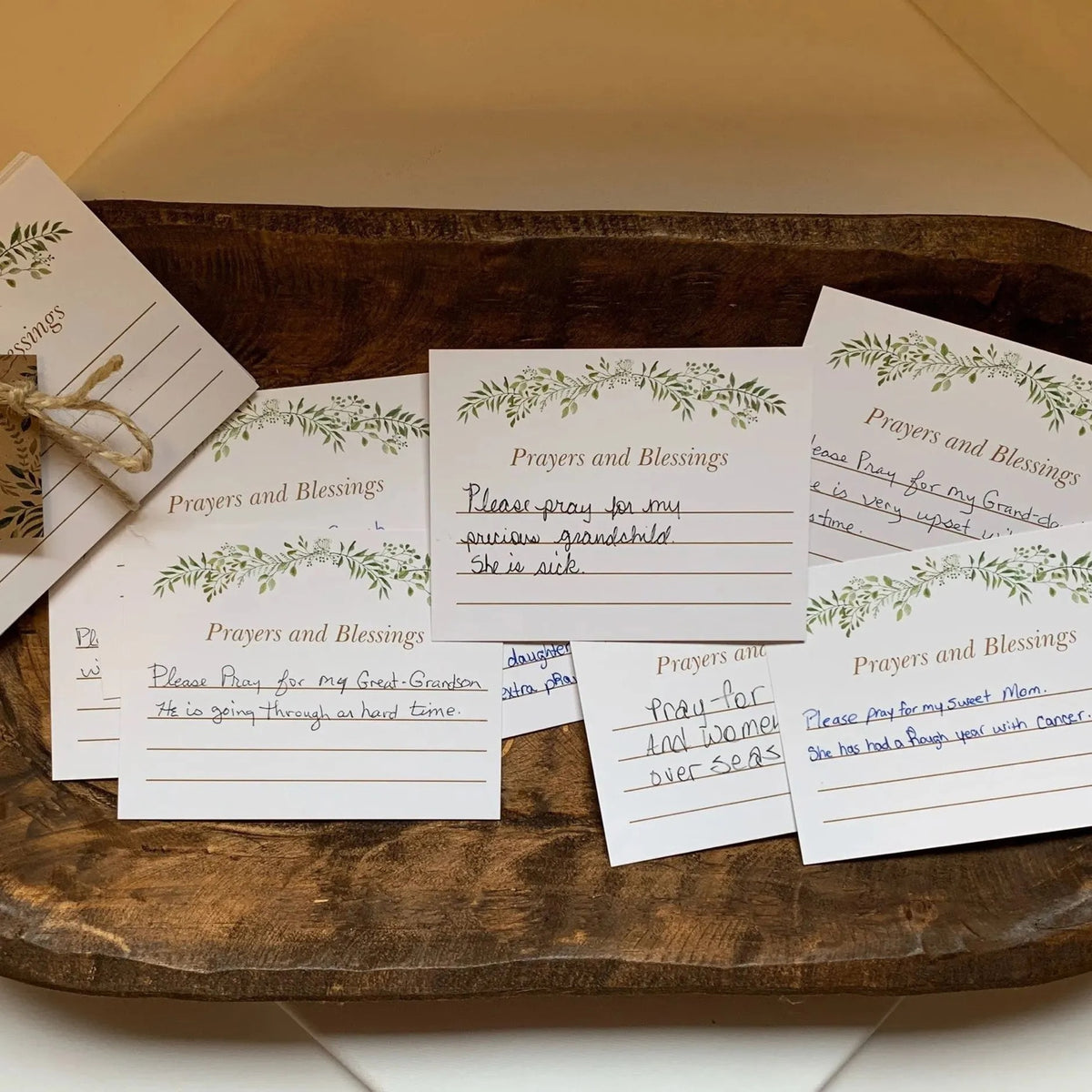 Easter Retro Wooden Heart Prayer Bowl And 30 Prayer Card Set, Handcrafted Decorative Bowl, Wooden Heart-Shaped Prayer Bowl with Carved Cross And "Prayer Text" -Perfect Home Decor, Kitchen Food Rack