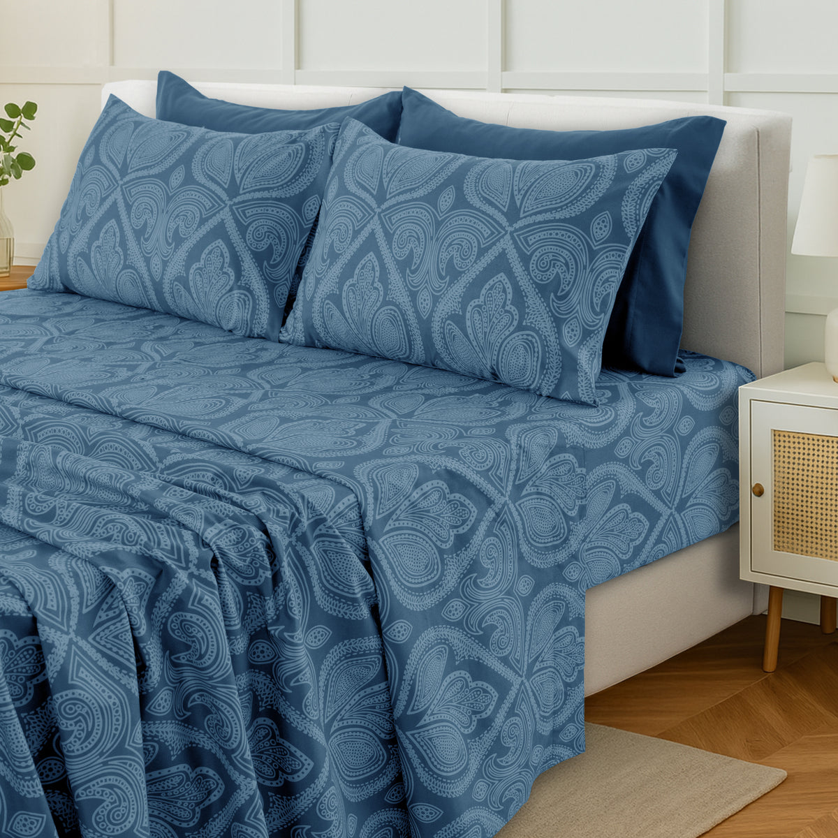 Hannah Bedding Paisley Sheet Set – 4/6-Piece Soft 100% polyester Bed Sheets, Wrinkle-Free & Luxurious – Includes Deep Pocket Fitted Sheet, Flat Sheet & Pillowcases – Available in 6 Sizes & Multiple Colors