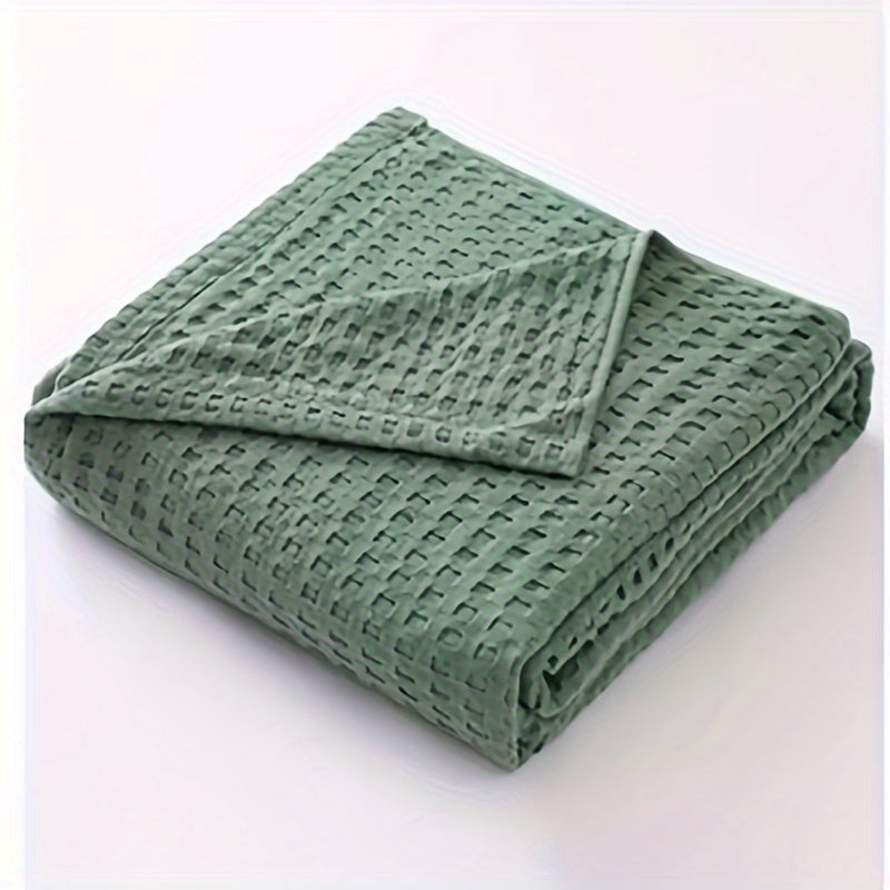 A Versatile Blanket Made of Pure Cotton with Multiple Layers, Featuring Waffle-Style Bed Sheets. Ideal for Use During Lunch Breaks, As an Air-Conditioning Blanket, in The Car, Or As a Summer Cooling Quilt. It'S Machine Washable