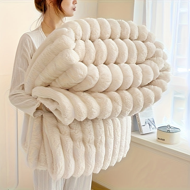 1pc Blanket Soft And Comfortable, Imitation Rabbit Fur Double-Sided Blanket Warm Fleece Blanket Nap Blanket Air-Conditioning Blanket Office Outdoor Camping Gift Blanket for All Seasons