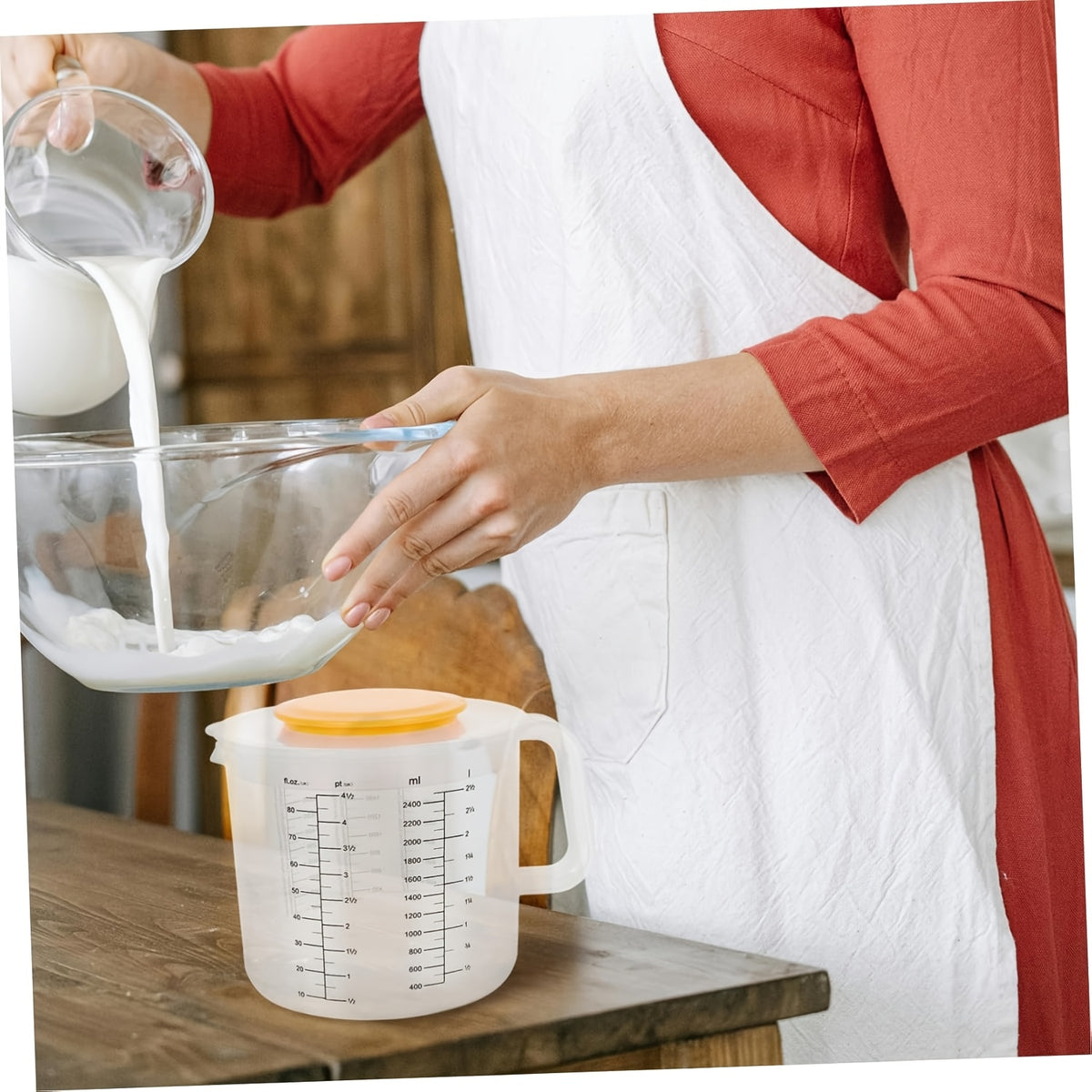 Multi Functional Mixing Bowl with Lid, 84.54oz Large Capacity, Equipped with Measuring Cup and Scale. Splash Proof Design, Durable Plastic, Perfect for Salad Making, Baking and Food Storage.