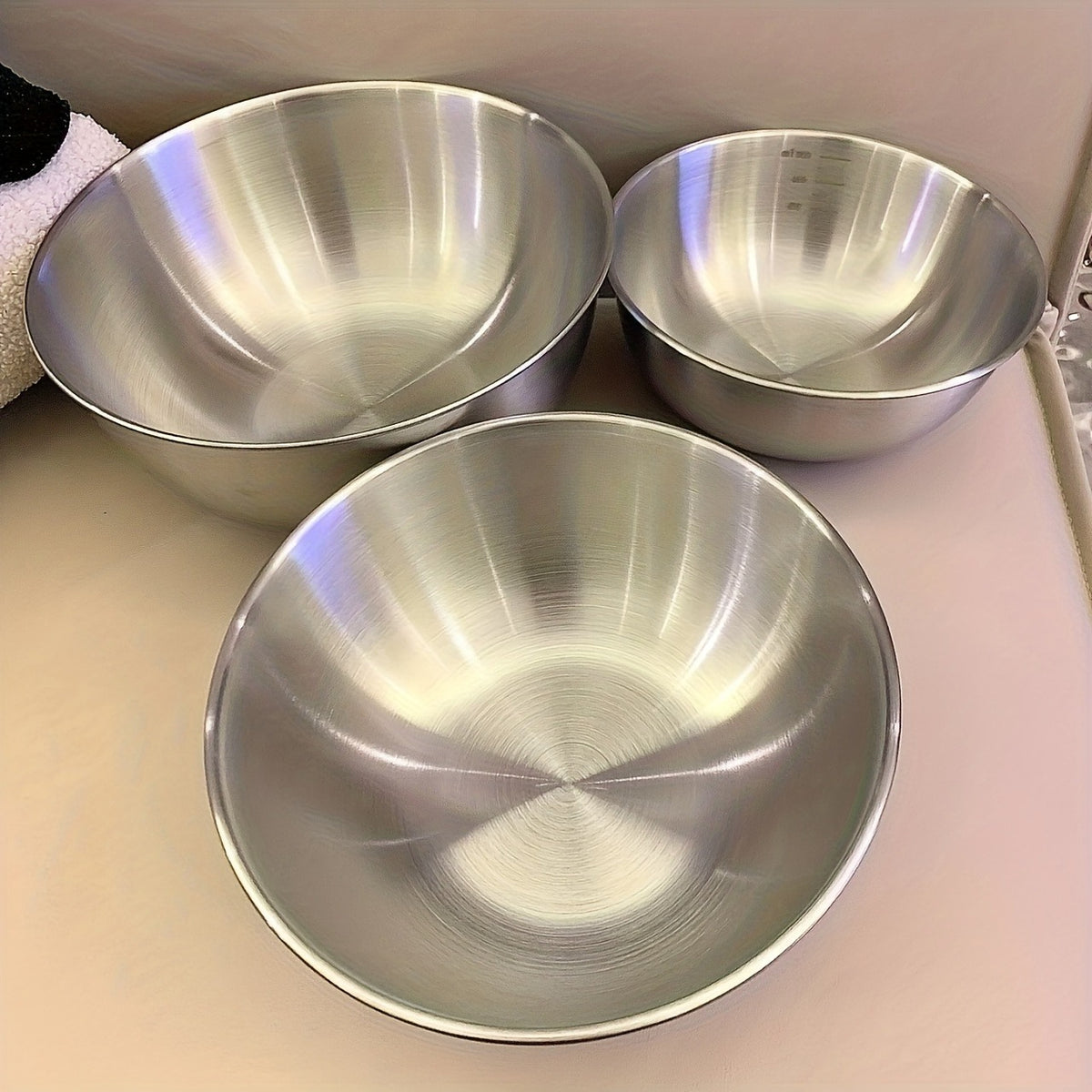 [3pcs Stainless Steel Bowls] 3pcs Stainless Steel Cooking Mixing Bowls for Baking and Home Use, Thickening Mixing and Kneading Bowls, Suitable for Whisking, Salad Making, and Baking