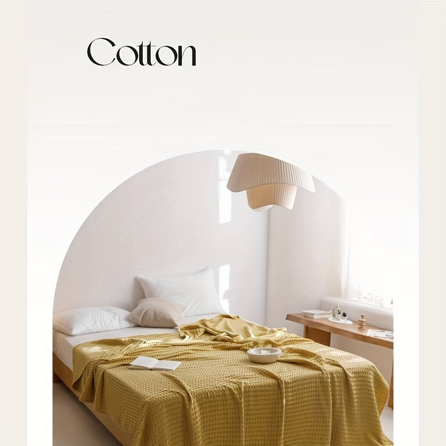 A Versatile Blanket Made of Pure Cotton with Multiple Layers, Featuring Waffle-Style Bed Sheets. Ideal for Use During Lunch Breaks, As an Air-Conditioning Blanket, in The Car, Or As a Summer Cooling Quilt. It'S Machine Washable