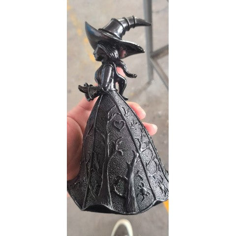 3D Halloween Witch Lamp Gothic Halloween Small Witch Lamp Statue Resin Decoration, Warm-Toned And Interesting Style, Table Lamp, Suitable for Home Decoration, Witch Statue with Lamp, Can Be Used As Bedside Lamp Or Table Decoration