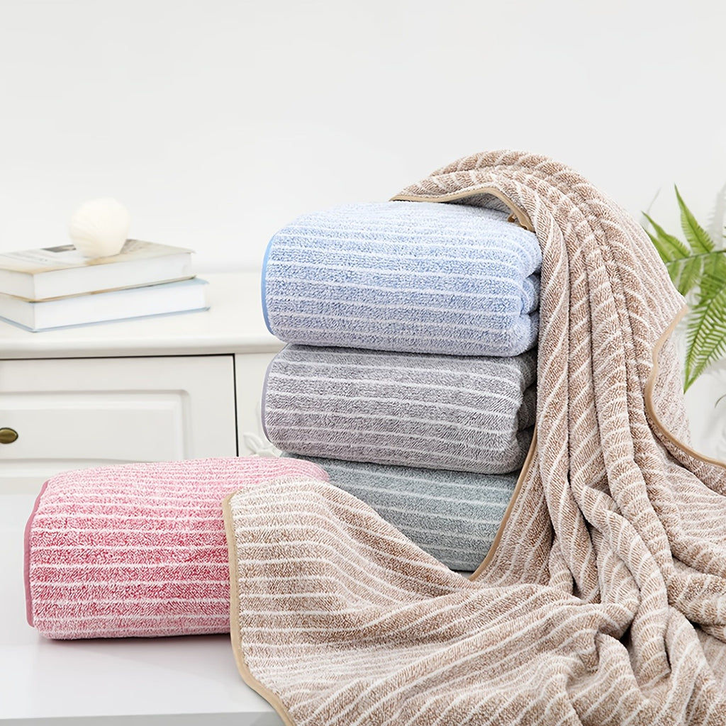 4/8pcs Set, Including One Oversized 41.34X78.74 Inch Star Striped Bath Towel And Three Small Square Towels 11.81X11.81 Inches. Made Of Highly Absorbent Coral, It Dries Quickly Without Shedding Hair. This Includes Beach Towels