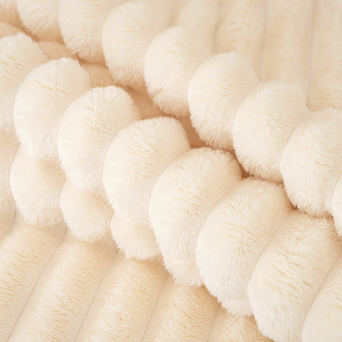 Luxurious Double-Sided Faux Rabbit Fur Throw Blanket - Cozy Striped Flannel, Soft And Warm for Naps, Office, Camping, Sofa - Versatile Polyester Bed Cover, Perfect Christmas Gift