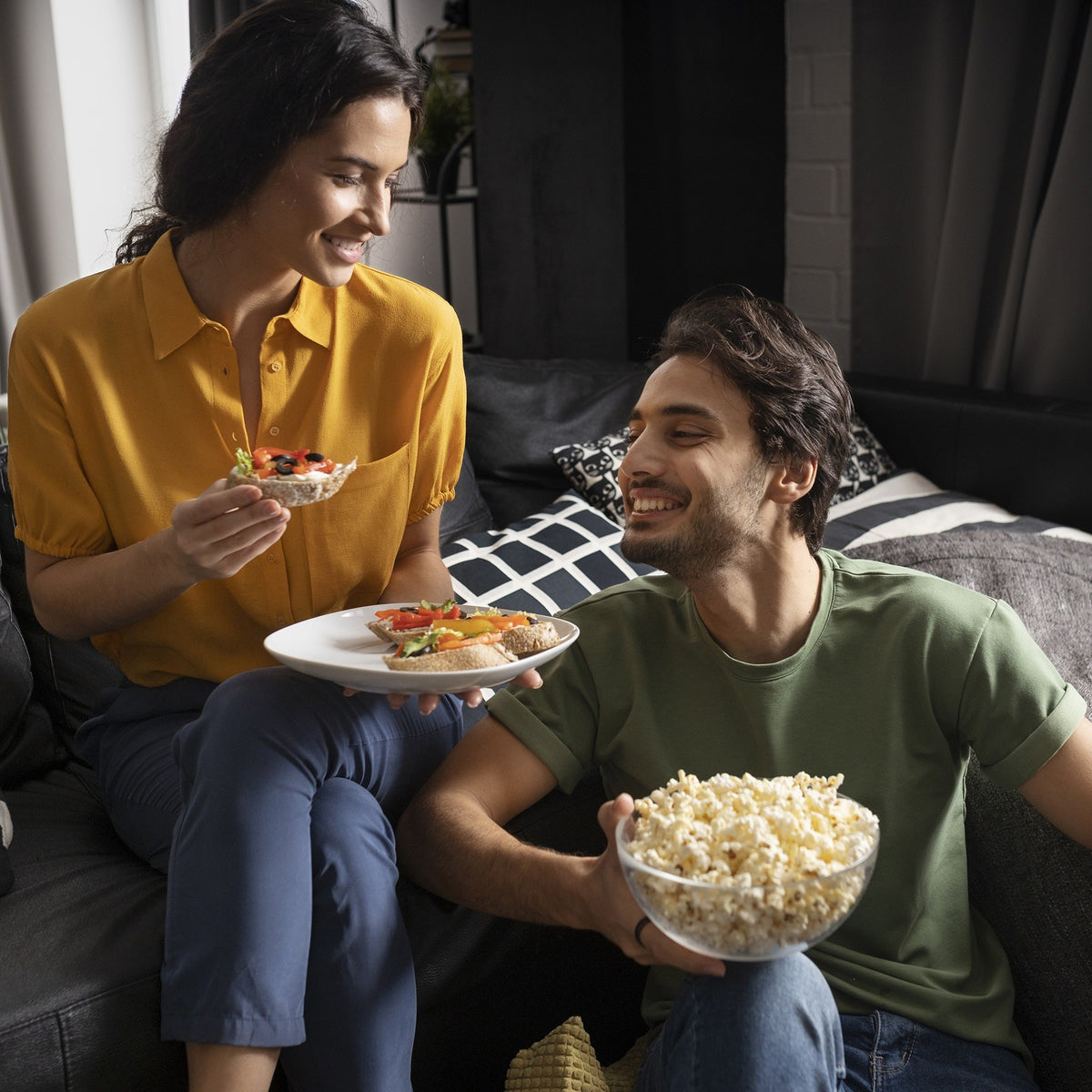 Practical Hot Air Popcorn Machine With 4 Bowls, Fast 5-Min Electric Popcorn Popper, Easy To Clean Snack Machine With Local Warehouse, Portable Popcorn Maker For Movie Nights, Parties, Family Gatherings, Home Theater, Event Catering & Kitchen Use