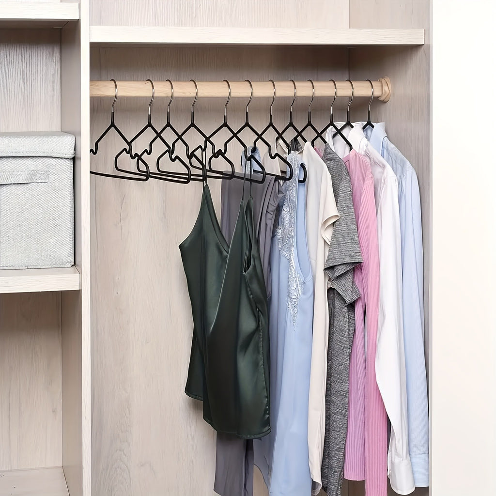 60/50/25/20pcs, Non-slip Heavy-duty Hanger, (15.75" × 7.87"), 40-50g Black Manganese Steel Dip Hanger, Bedroom Storage, Laundry Storage Helper, Advanced Long-lasting Storage Solution For Bedroom And Closet, Wet And Dry, Space-saving Design