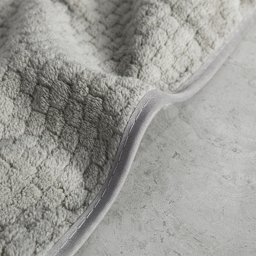4pcs Hand Towel Set Is Made From Soft, Highly Absorbent Coral Fleece Fabric And Features Quick-drying Technology.ideal for Use At Home, Spas And Hotels, Perfect Gifts for Back to School, Labour Day, Halloween, Thanksgiving, Black Friday, Christmas!