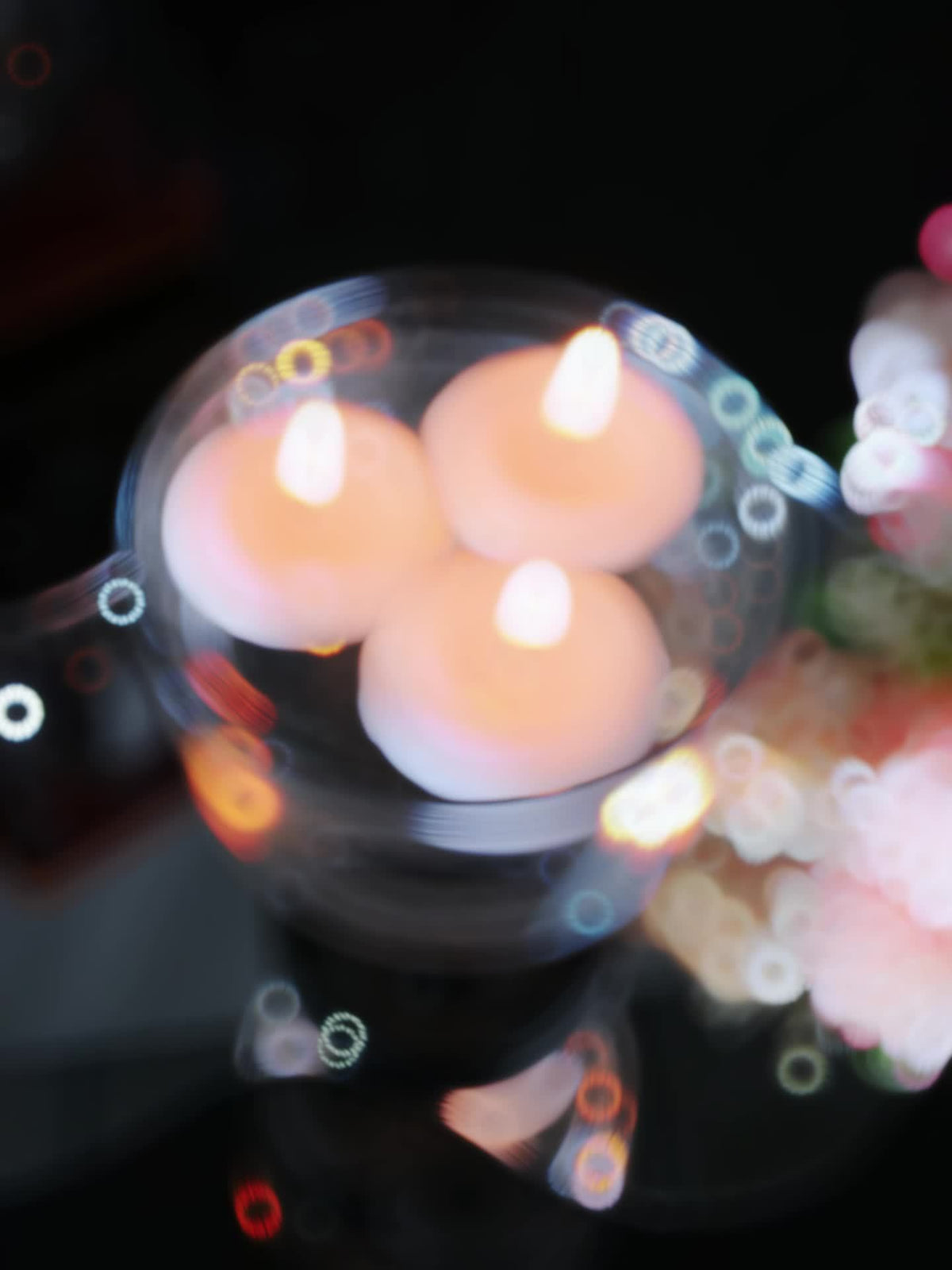 42pcs 1.5-Inch High-Quality Floating Candles - White, Portable Small Candle Set, Candles for Weddings & Hotels, Ideal for Ambience Decoration, Pool Parties, Christmas, Halloween, Easter, Thanksgiving, Day Of The Dead And Other Occasions