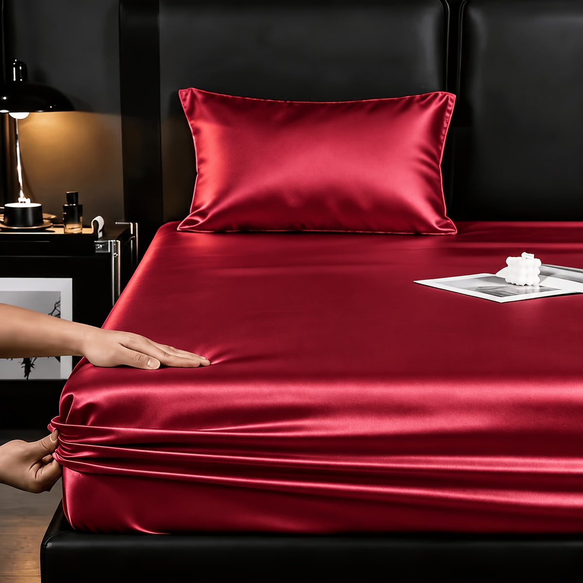 Luxury Satin Bedding Set, Cool And Breathable, Soft Satin Fitted Sheet, Five-Star Luxury Bedding, Twin(Fitted Sheet ×1+Pillowcase ×1), Full.Queen.King(Fitted Sheet ×1+Pillowcase ×2), Apartment, Bedroom, Guest Room, Halloween Christmas Gift