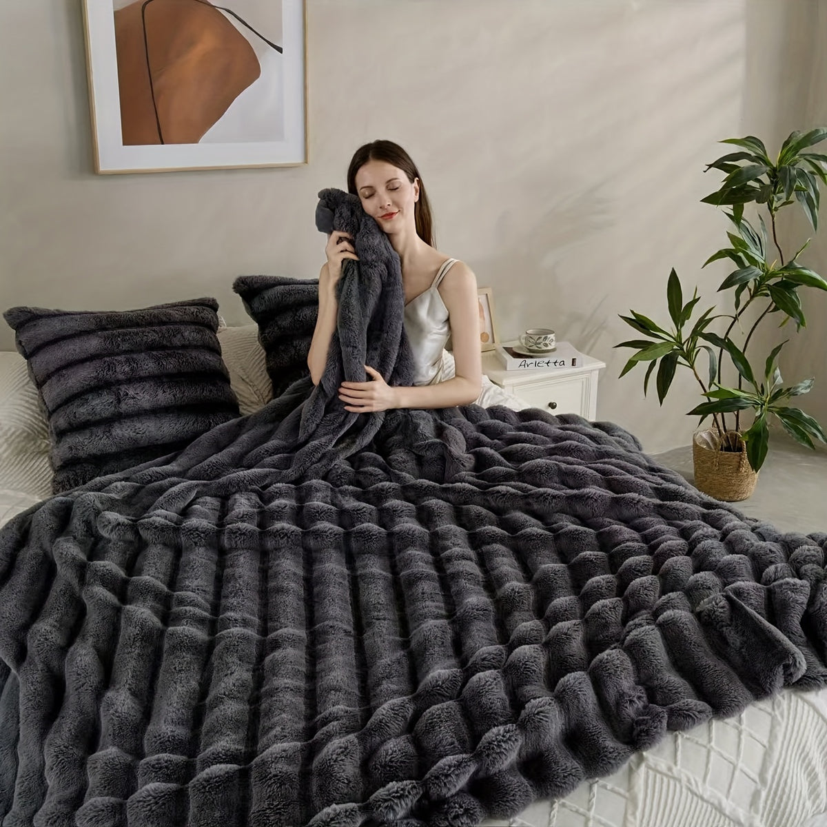 A Faux Rabbit Fleece Blanket, Double Layer Thickened, All Season, King/Queen Size, Winter Blankets Soft Warm, Throw For Adults Reversible Machine Washable Blanket, For Home, Car, Office, Travel, Couch Cover, Christmas, Halloween Gift, Birthday Gift