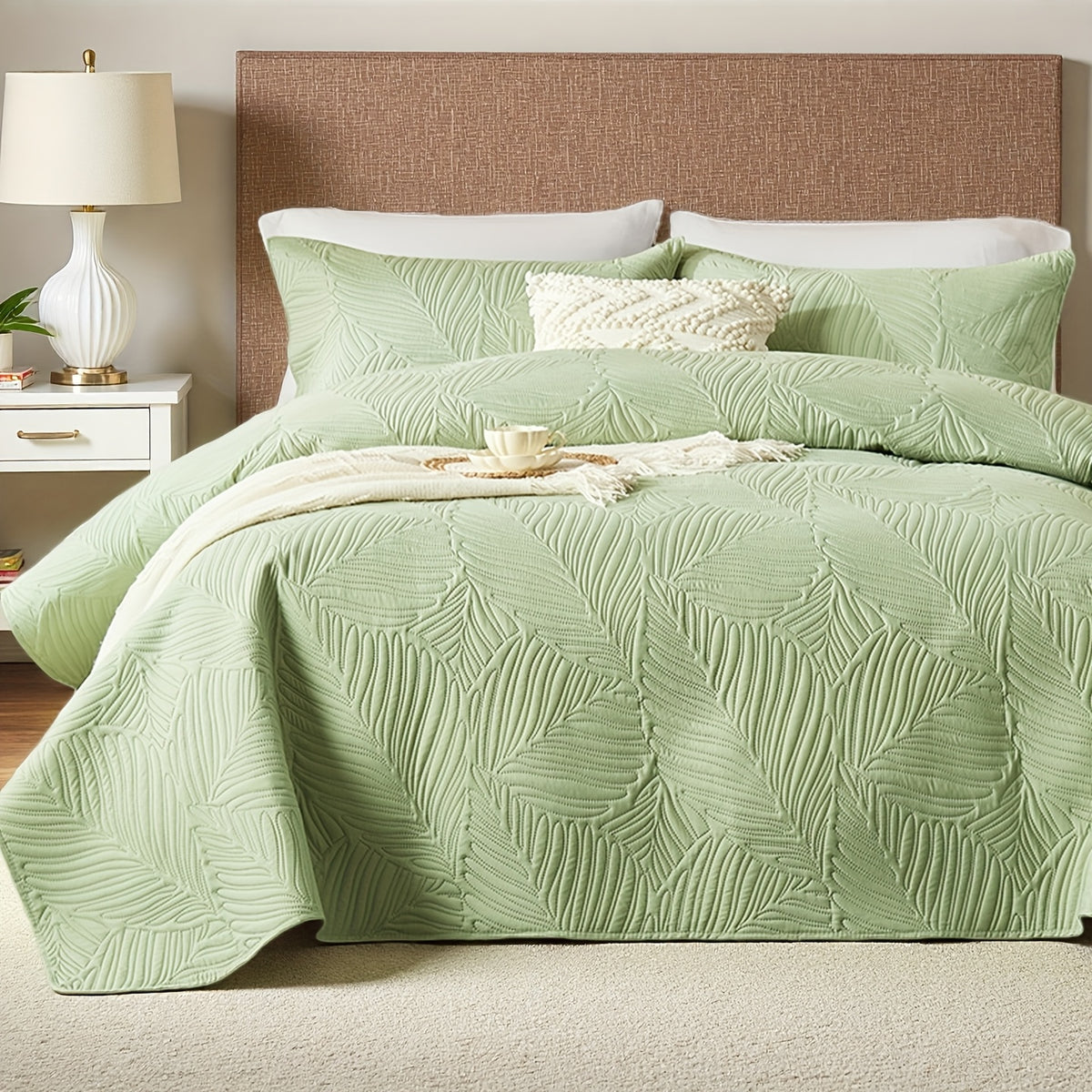 2/3pcs Quilt Set Bedspreads Queen Size - Soft & Refreshing Quilt Lightweight Microfiber Bedspread(1 Quilt, 1 Or 2 Pillow Cases) - Modern Style Coin Pattern Coverlet For All Seasons - Family Gift Set, Multiple Colors Plus Random Color Available