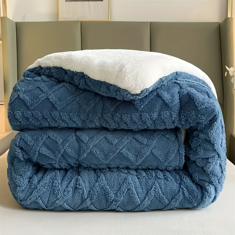 , A Piece Of High-quality Thickened Velvet Blanket, Soft100% Superfine Fiber Filling, Light Beige Soft Polyester Fabric, Suitable For Bedrooms And Hotel Rooms(Pillowcases Are Not Included), Winter Warmth Blanket, Soft And Thick Blanket