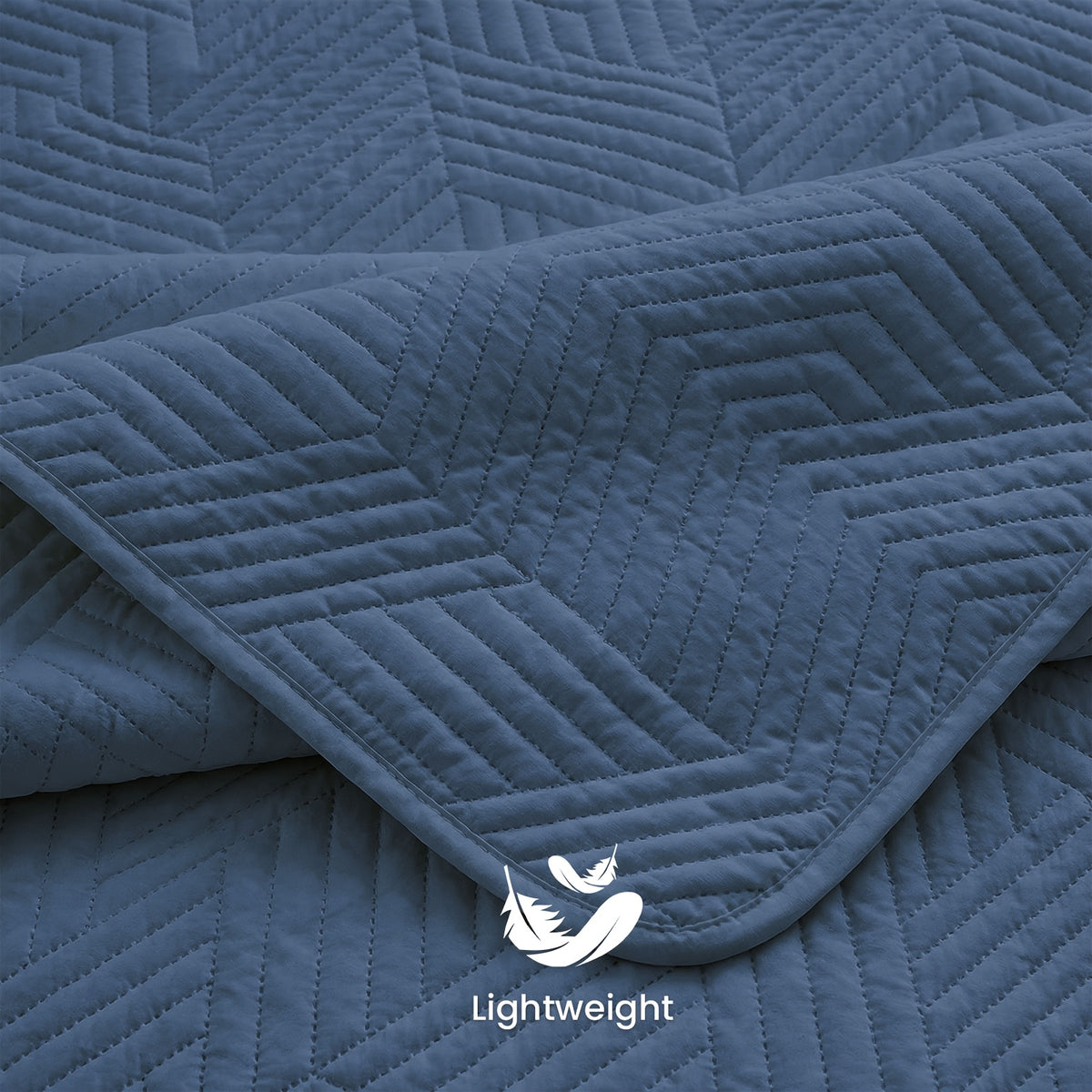 Lightweight Quilted Comforter -1pc Soft And Breathable White Bedspread, Modern Style Coin Pattern Quilt, Air-conditioned Quilt, Holiday Gifts For Family And Friends, Five-Star Hotel Sleep Experience-Excludes PillowcasesAll Seasons