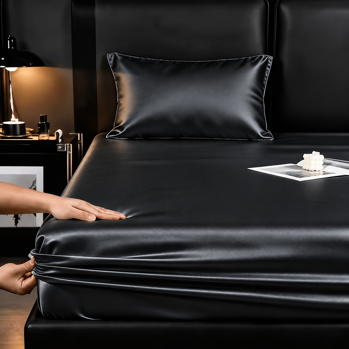 Luxury Satin Bedding Set, Cool And Breathable, Soft Satin Fitted Sheet, Five-Star Luxury Bedding, Twin(Fitted Sheet ×1+Pillowcase ×1), Full.Queen.King(Fitted Sheet ×1+Pillowcase ×2), Apartment, Bedroom, Guest Room, Halloween Christmas Gift