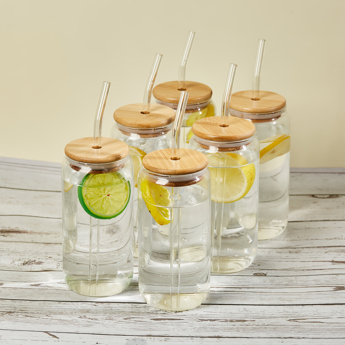 4/6pcs, 18.6oz/550ml, Including Lid, Straw, Straw Brush Glass Cup Set. The Elegant Shape Of The Drinking Cup Is An Ideal Gift, And The Can Shaped Glass Cup Is Suitable for Any Beverage And Occasion