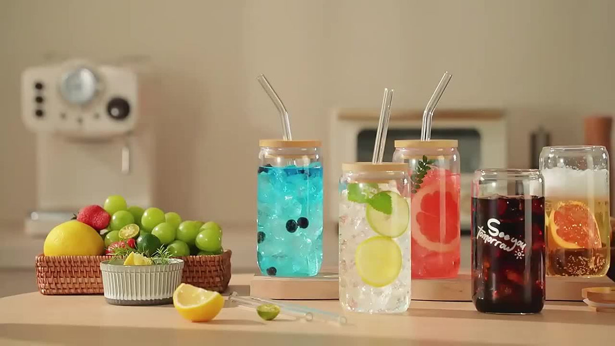 4/6pcs, 18.6oz/550ml, Including Lid, Straw, Straw Brush Glass Cup Set. The Elegant Shape Of The Drinking Cup Is An Ideal Gift, And The Can Shaped Glass Cup Is Suitable for Any Beverage And Occasion