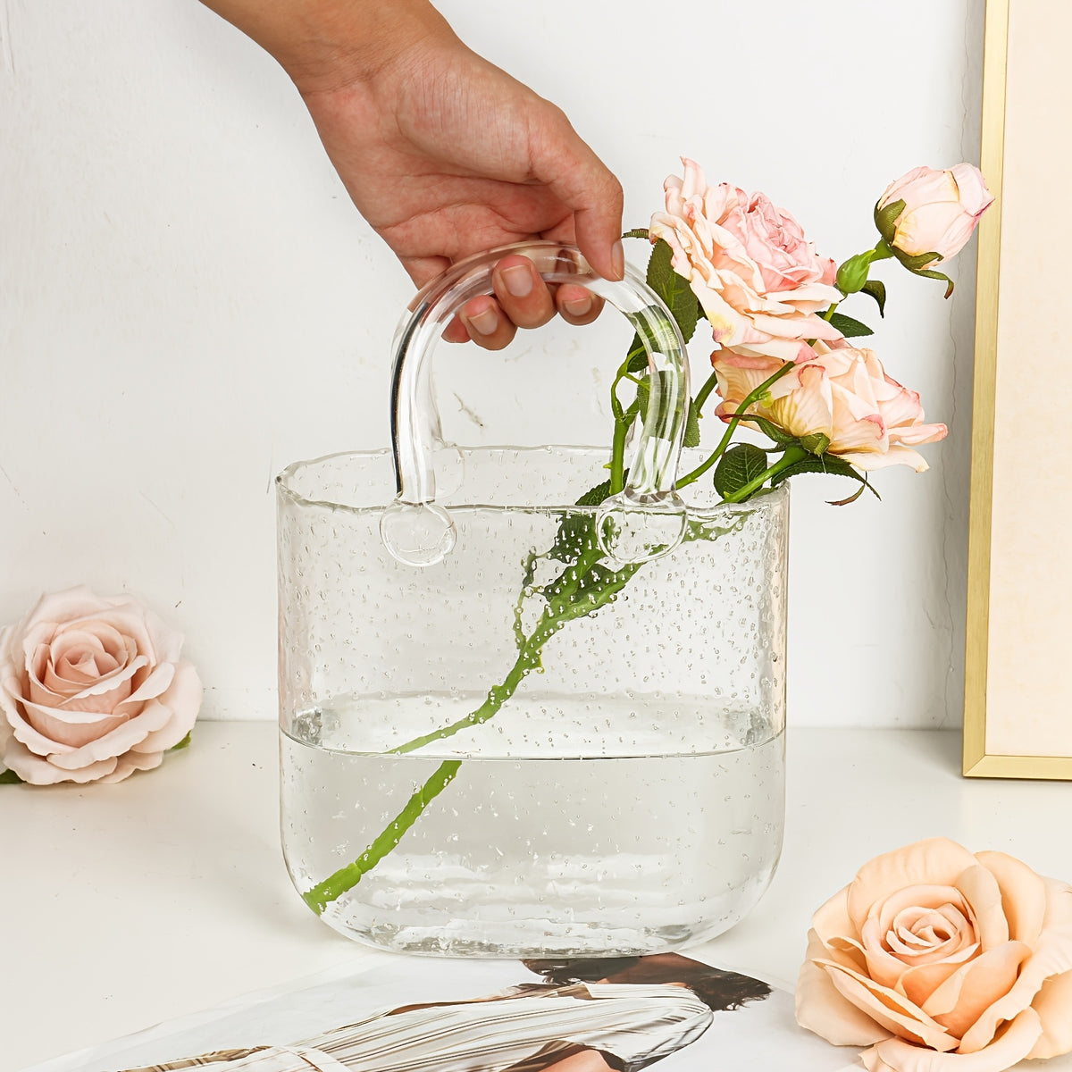 WHONLINE 1/2pcs Glass Purse Vase for Flowers, Glow-In-The-Dark Vase, Fish Bowl with Bubble, Clear Bag Vase with Handle And Bubbles, 7.7X3.9X10.4In, Unique Decorative Vases for Centerpieces Wedding Table Decorations, for Christmas