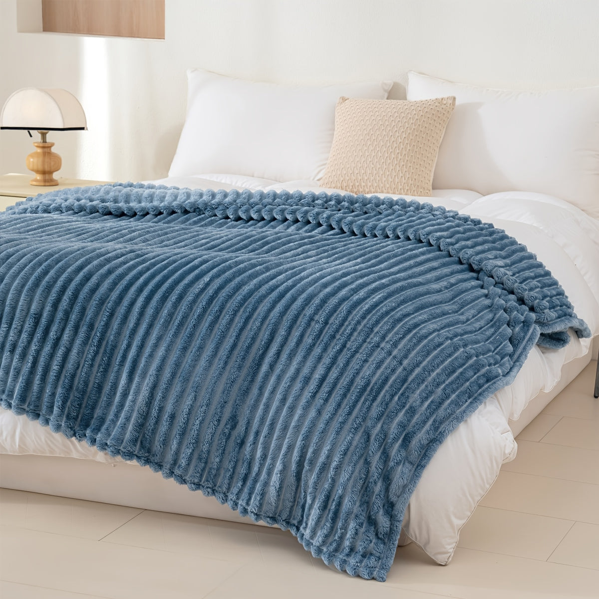 Luxurious Double-Sided Faux Rabbit Fur Throw Blanket - Cozy Striped Flannel, Soft And Warm for Naps, Office, Camping, Sofa - Versatile Polyester Bed Cover, Perfect Christmas Gift
