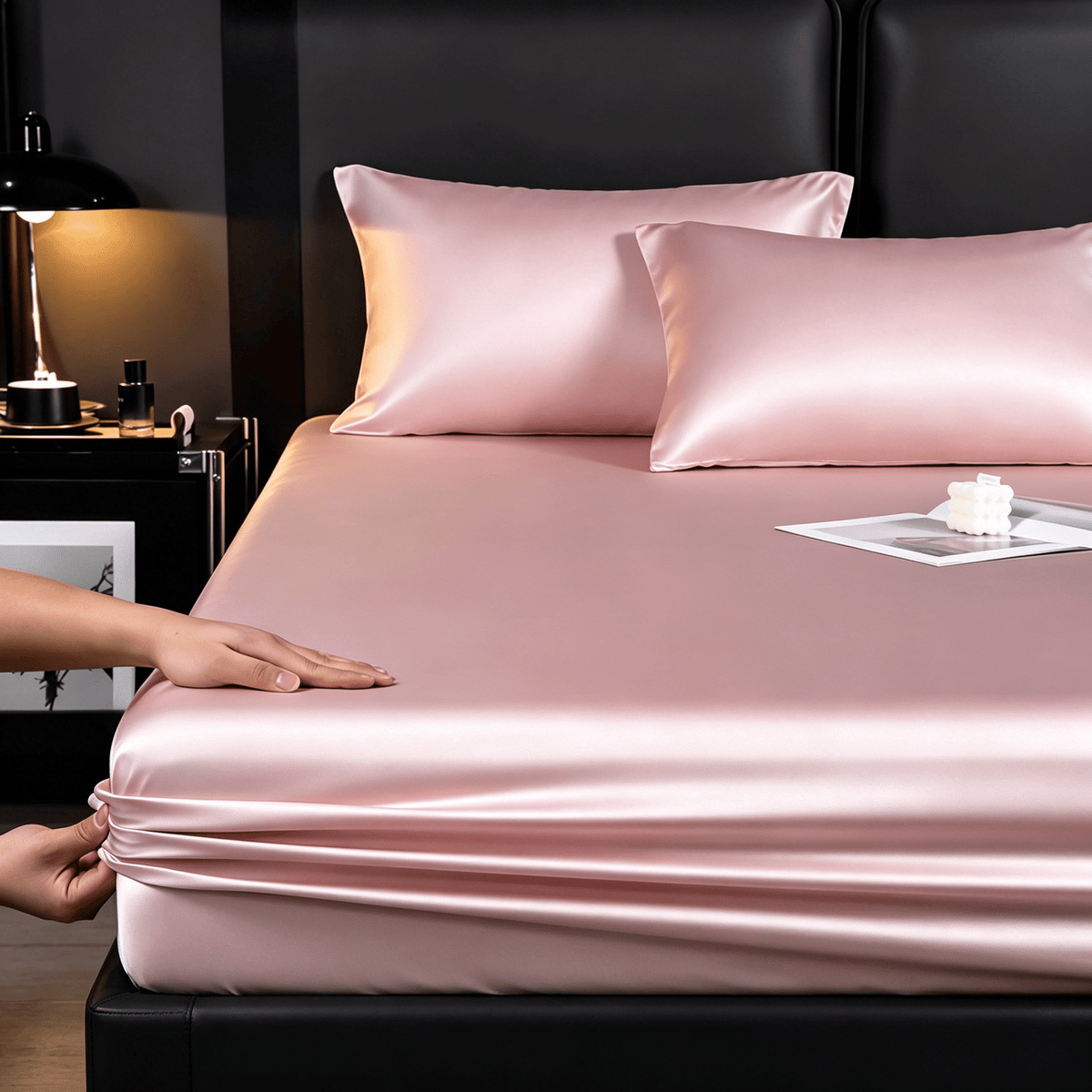 Luxury Satin Bedding Set, Cool And Breathable, Soft Satin Fitted Sheet, Five-Star Luxury Bedding, Twin(Fitted Sheet ×1+Pillowcase ×1), Full.Queen.King(Fitted Sheet ×1+Pillowcase ×2), Apartment, Bedroom, Guest Room, Halloween Christmas Gift