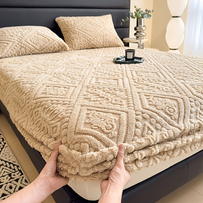 European Embossed Super Soft Bed Sheet/Blanket - Four Seasons Universal Warm Mattress Protector, Soft Machine Washable Bedding, Deep Pocket Design, Suitable for Twin, Queen, King, Full Sizes. Pillowcases Available With/Without