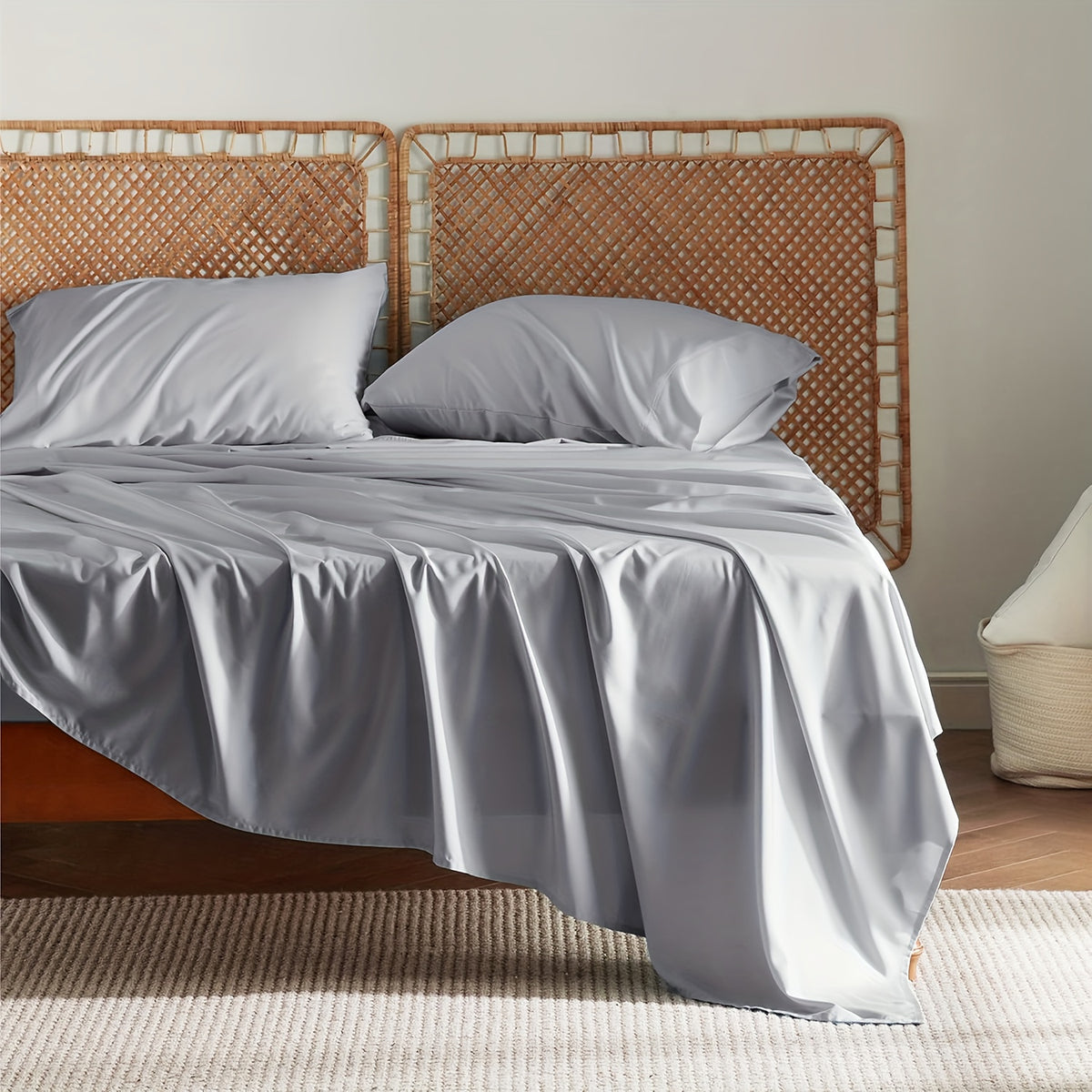Cooling Bed Sheet Set, Extra Deep Pocket, Cozy&Ultra Soft, Viscose Bedding Sheet, Queen Sheet Set, Hot Sleeper Friendly, Ideal Gift, Local Warehouse Direct Shipment